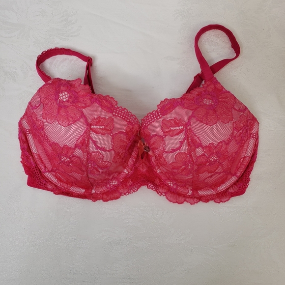 Victoria's Secret Body By Victoria Bra 34D - Picture 2 of 9